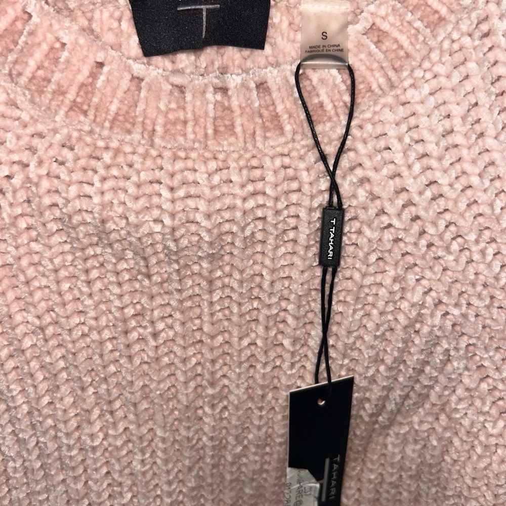 Pink Sweater - Picture 3 of 3